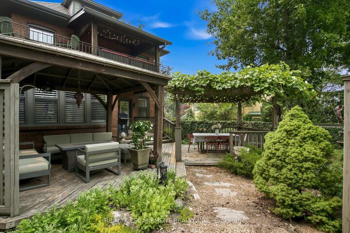 Property Photo: 61 Mountain Avenue ON L8P 4G3