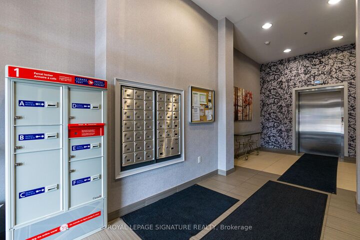 Property Photo:  427 Aberdeen Avenue 102  ON L8P 2S4 