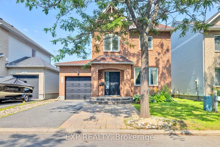 Property Photo: 114 Ashmore Drive ON K2G 7B3