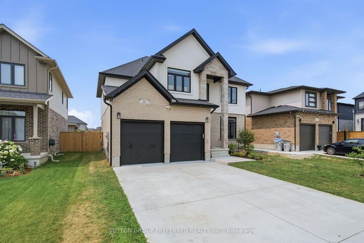 Property Photo: 19 Kaiser Lane ON N0L 1R0