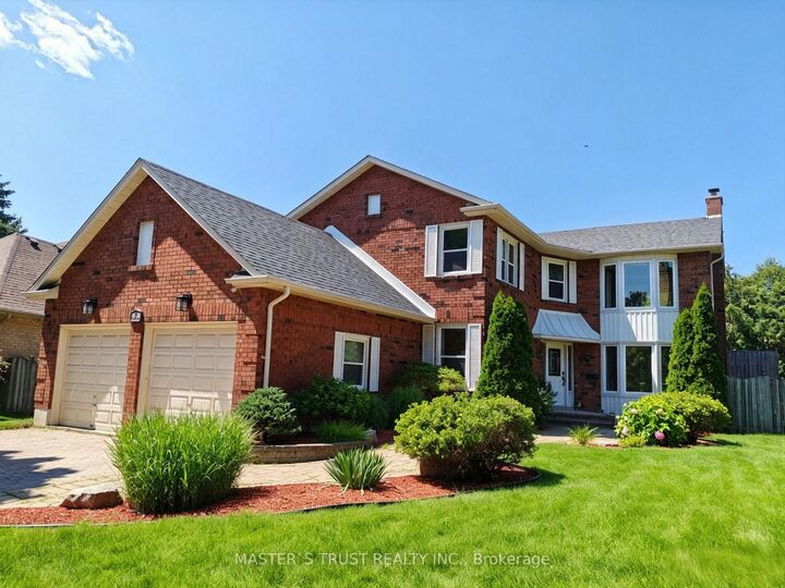 Property Photo: 47 Glen Hill Drive ON L1N 6Z8