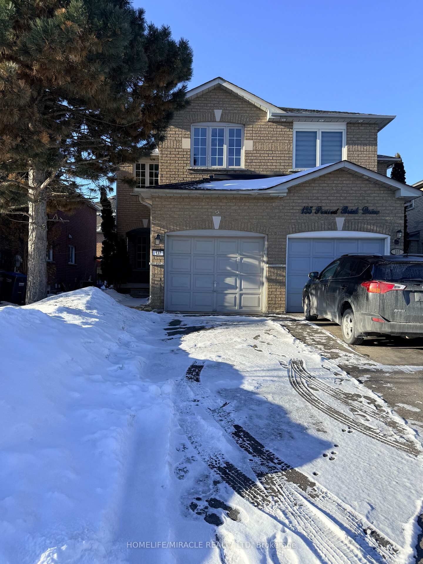 Property Photo: 137 Pressed Brick Drive ON L6V 4K5
