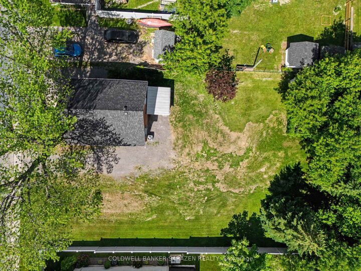 Property Photo: 48 Norma Street S ON K7S 3B5