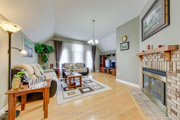 Property Photo: 3364 Ingram Road ON L5L 4N4
