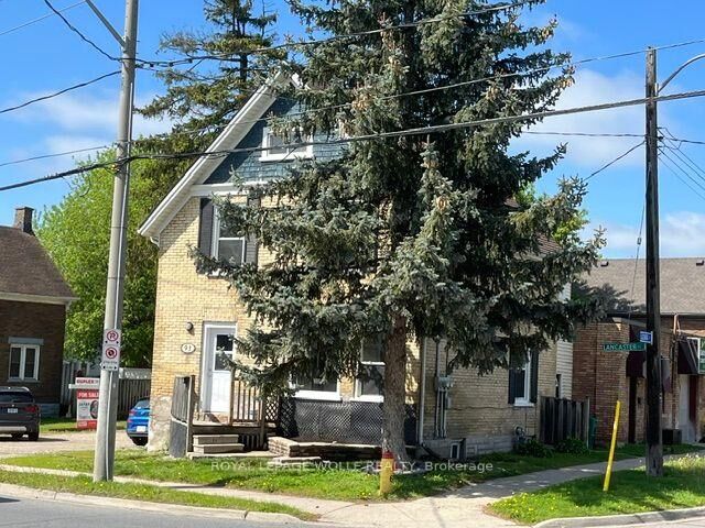 93 Lancaster Street W — photo 1
