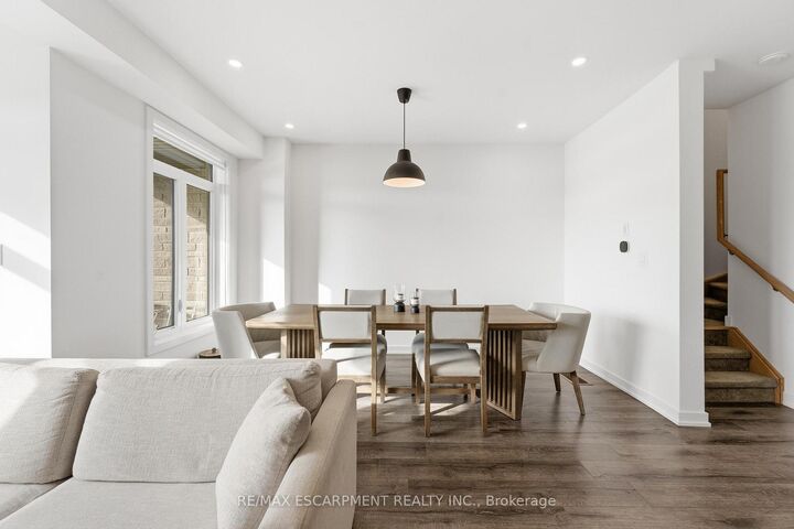 Property Photo: 590 North Service Road 44 ON L8E 0K5