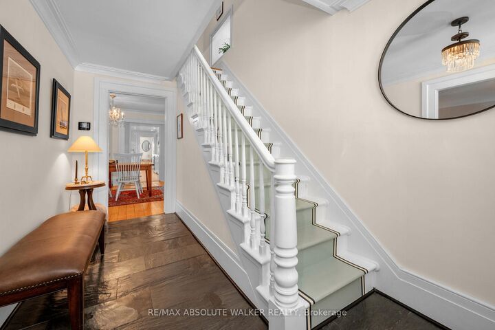 Property Photo: 652 Henry Street W ON K0E 1T0
