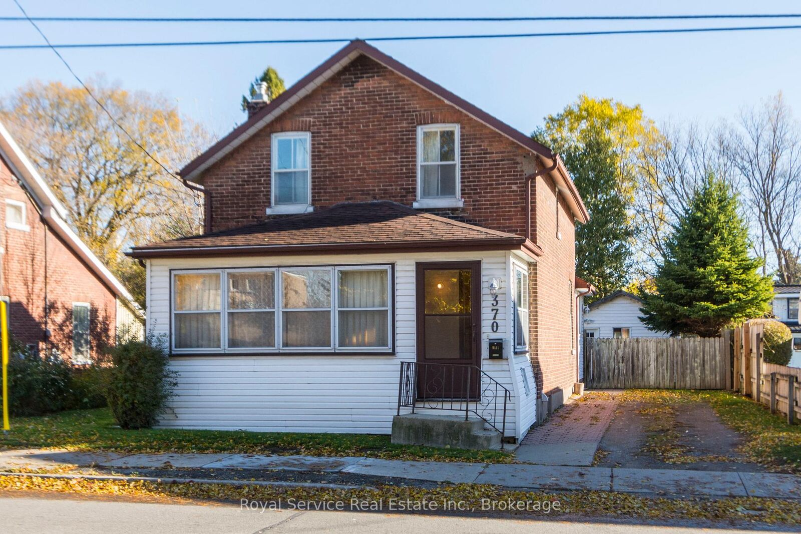 Property Photo: 370 Division Street ON K9A 3R6