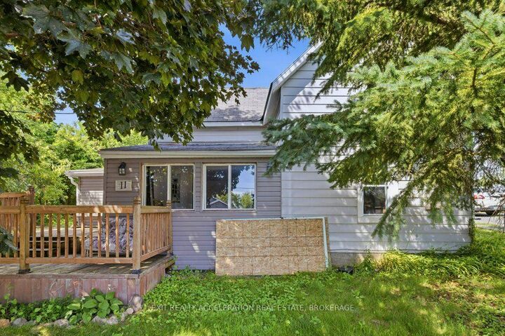 Property Photo: 11 Parks Street ON K7R 3C1