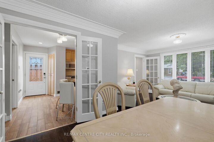 Property Photo: 419 Ferndale Avenue ON N6C 2Y9