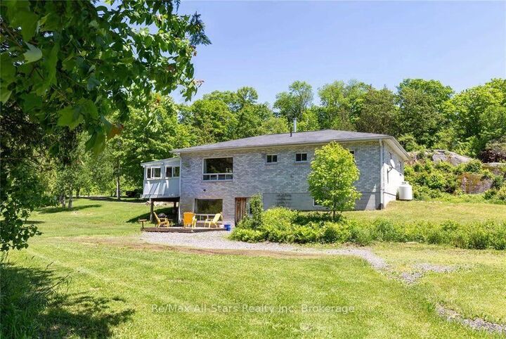 410 Etwell Road — photo 1