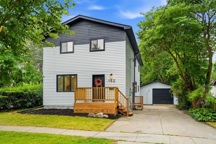 Property Photo: 162 Dufferin Street E ON L2R 2A5