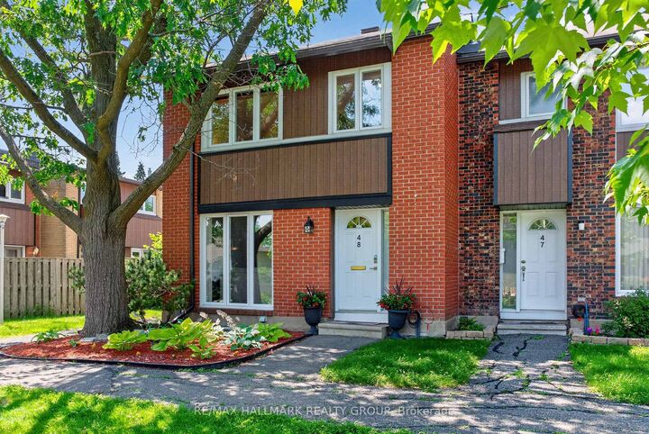 Property Photo: 1900 Marquis Avenue 48 ON K1J 8J2