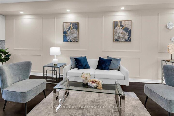 Property Photo: 636 Evans Avenue 47 ON M8W 0A8