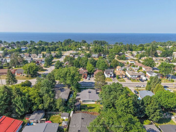 Photo de la propriété:  1440 Jane Street  ON P1B 3J6 