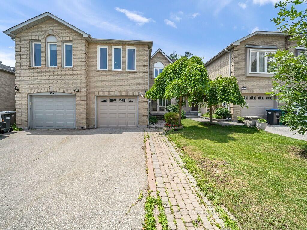 Property Photo: 5244 Cinnamon Road ON L5V 1T3