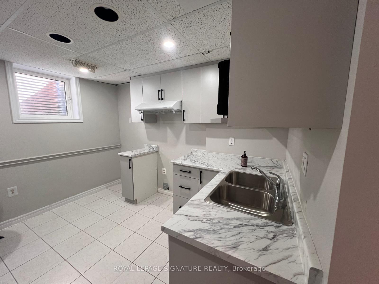 Property Photo: 23 Princess Boulevard Bsmt ON L3M 5A8