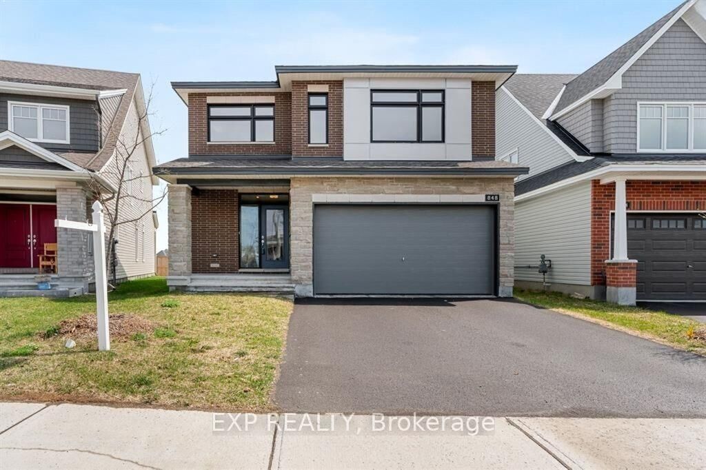 Property Photo: 848 Snowdrop Crescent ON K1T 0X7