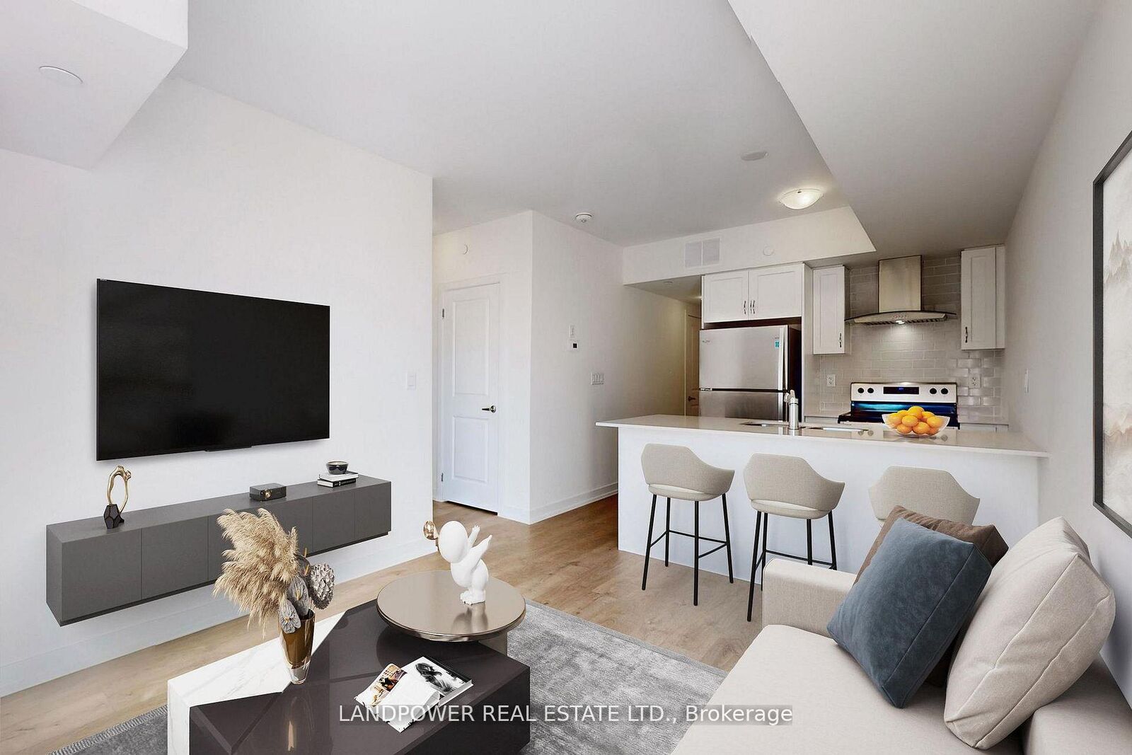Property Photo: 60 Elizabeth Street S 3305 ON L4C 5W2