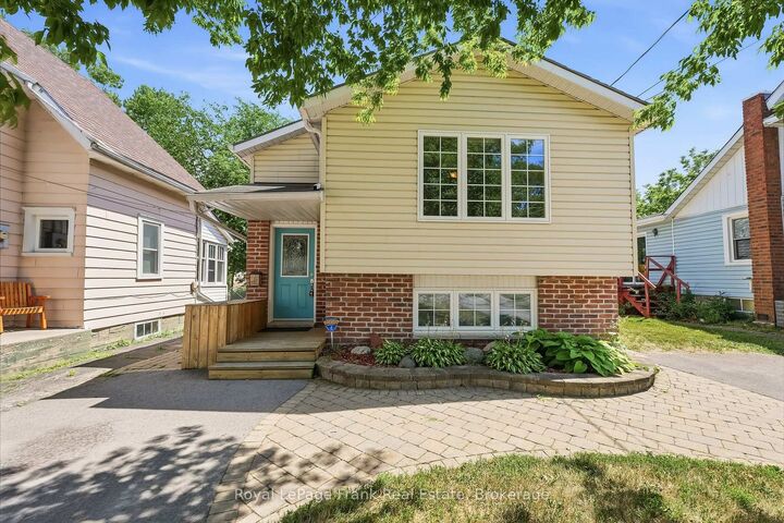 25 Barbara Street — photo 1