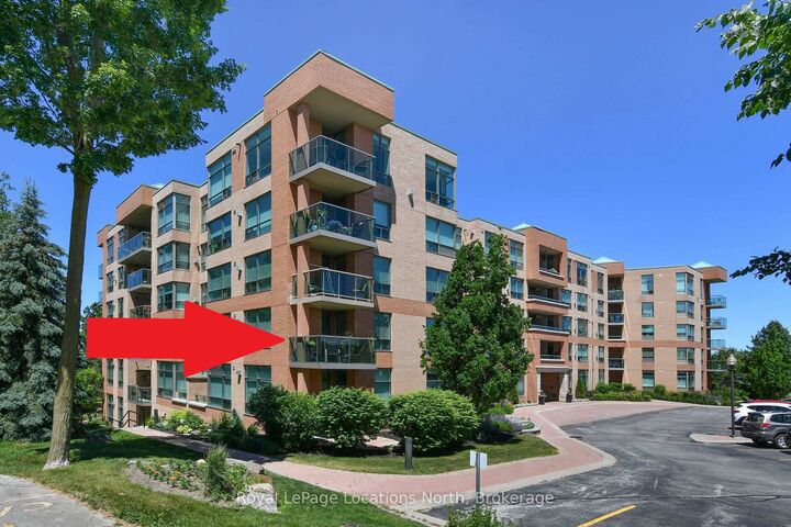 Property Photo: 4 Briar Hill Heights 213 ON L9R 1Z7