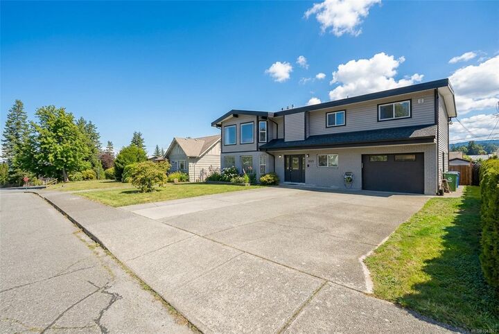 Property Photo:  3055 9th Ave  BC V9Y 2M1 