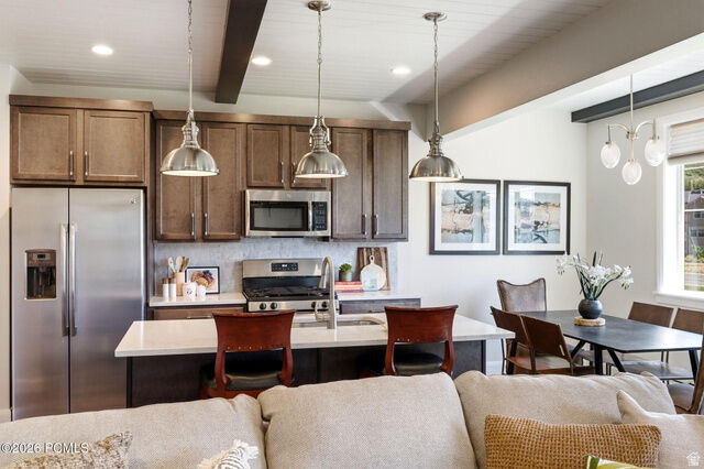 Property Photo:  1104 Cattail Ct  UT 84036 