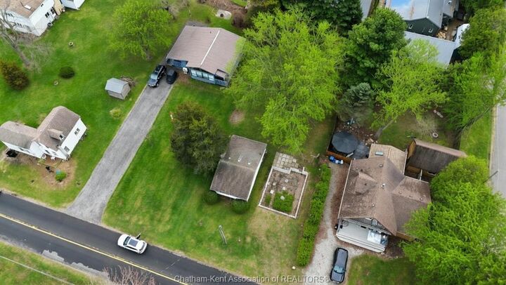 Property Photo: 8611 - 8615 Furnival Road ON N0L 2C0