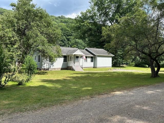 Property Photo: 213 Weeping Willow Lane PA 16345