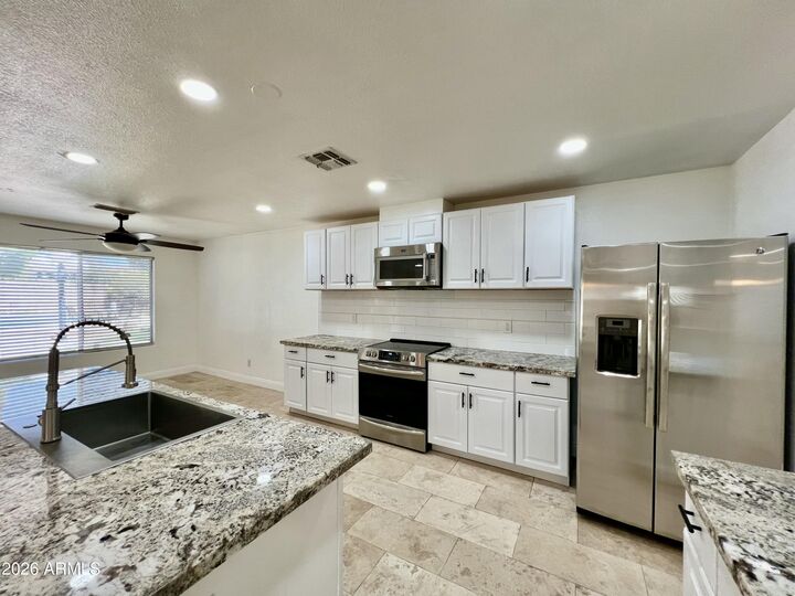 Property Photo:  12721 N 58th Drive  AZ 85304 