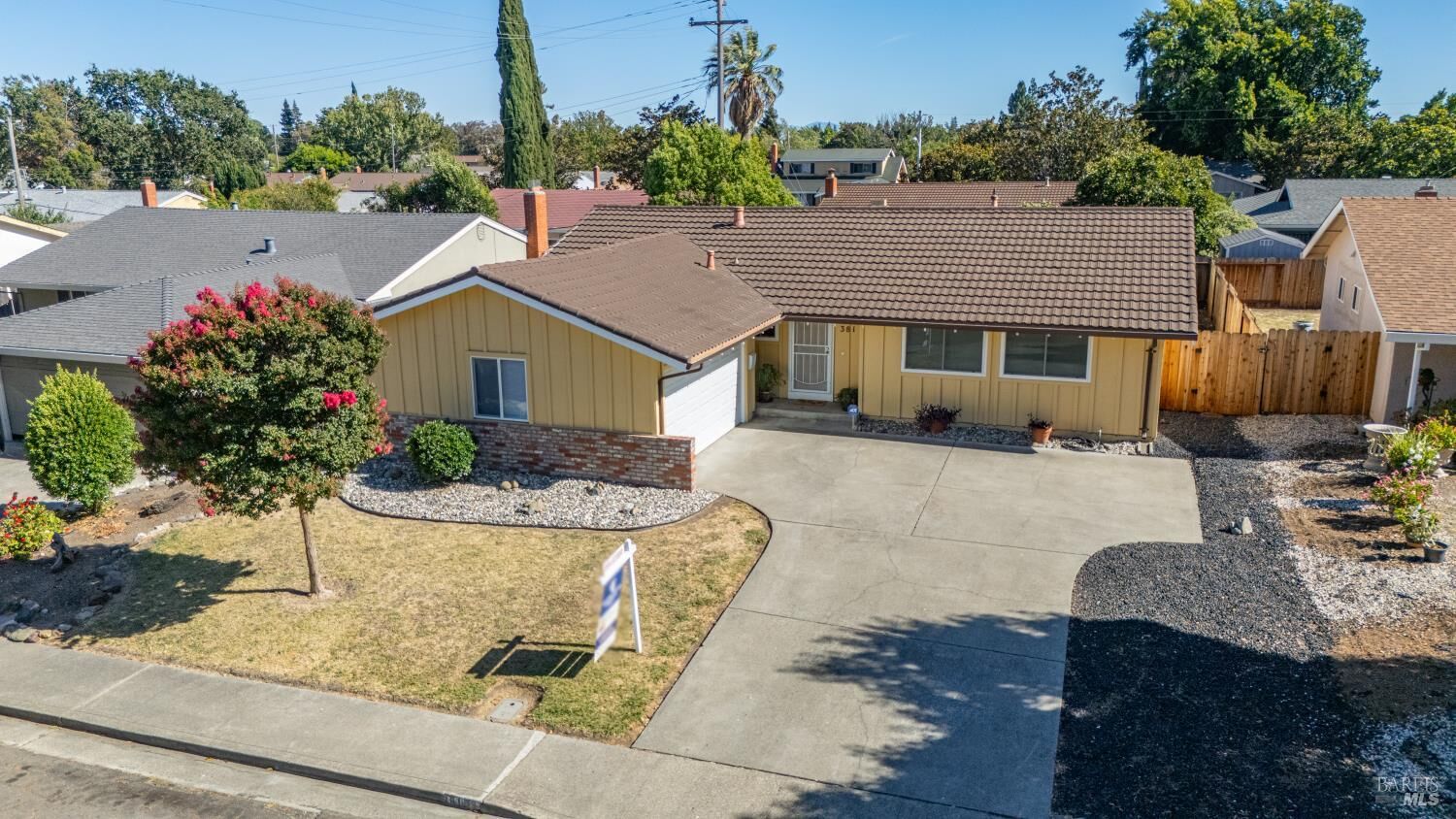 Property Photo:  381 Lily Street  CA 94533 