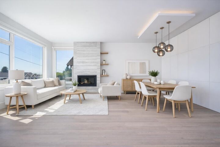 Property Photo: 356 W 28th Street BC V7N 2J1
