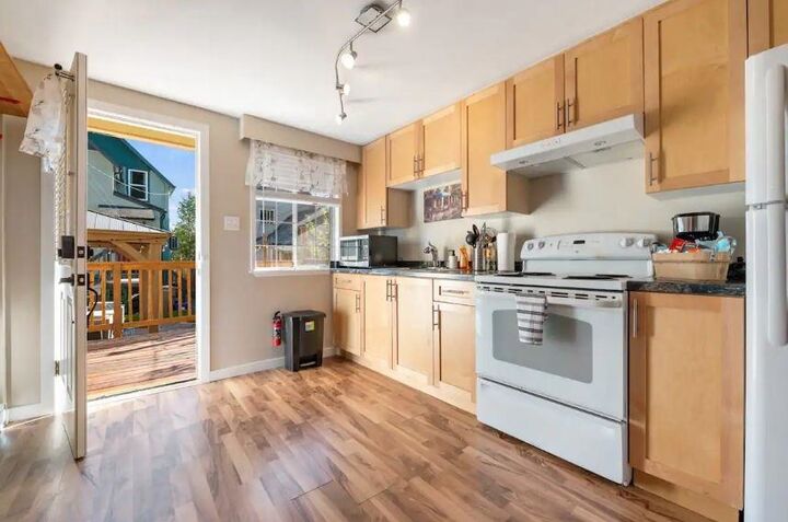 Property Photo:  545 Atlantic Street Coach  BC V6A 2J8 
