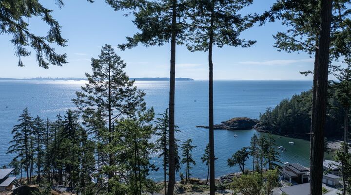 Property Photo: 747 Seymour Bay Drive BC V0N 1G2