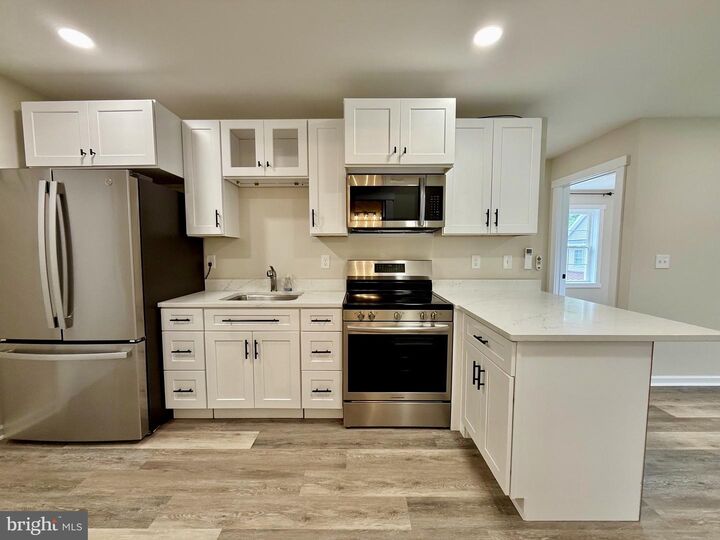 Property Photo: 44845 Dot Banagan Lane Garage Apt MD 20650