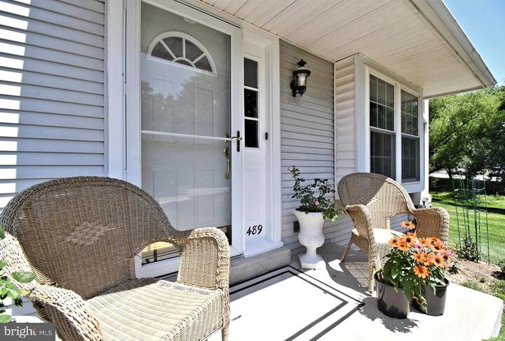 Property Photo: 2489 Hillendale Drive PA 19403