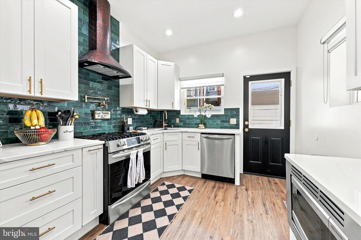 Property Photo: 2543 S 17th Street PA 19145