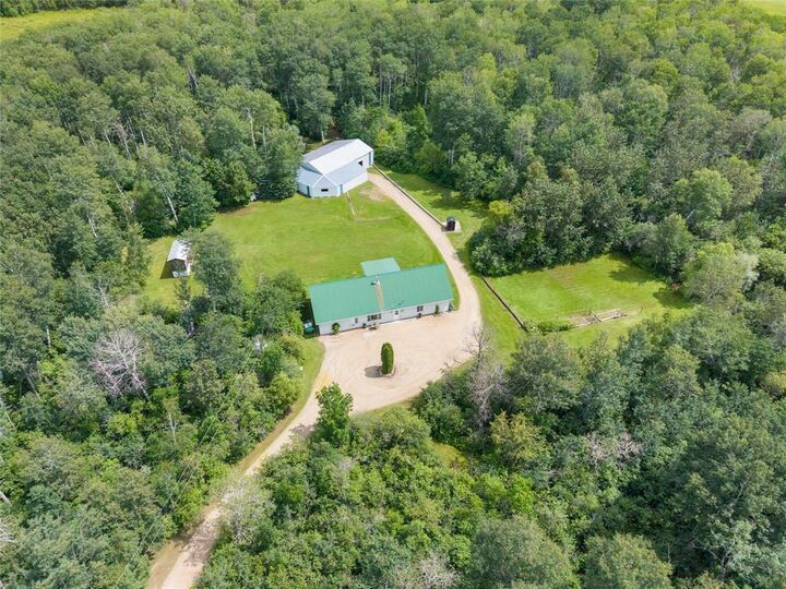 Property Photo:  79139 38E Road  MB R0E 0C0 