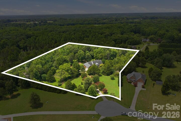 Property Photo: 182 Robert Drive NC 28625