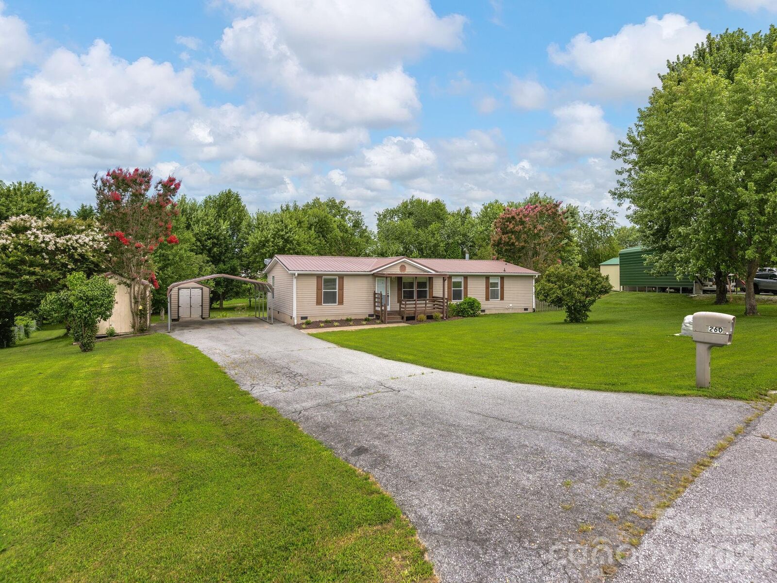 Property Photo:  260 Divide Loop  NC 28731 