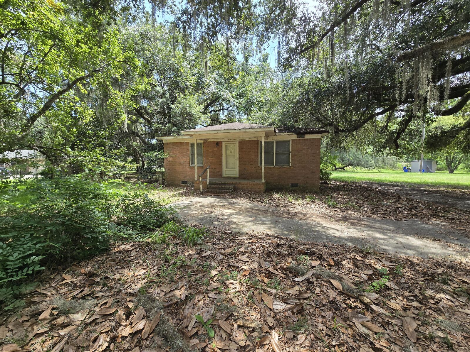 Property Photo: 1946 River Road SC 29455