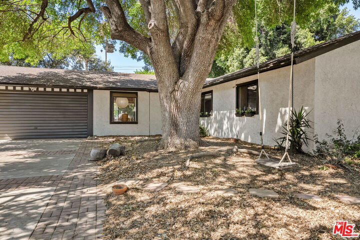 Property Photo: 22245 Leadwell St CA 91303