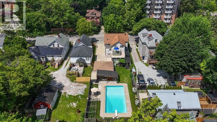Property Photo:  204 Vidal Street South  ON N7T 2T5 