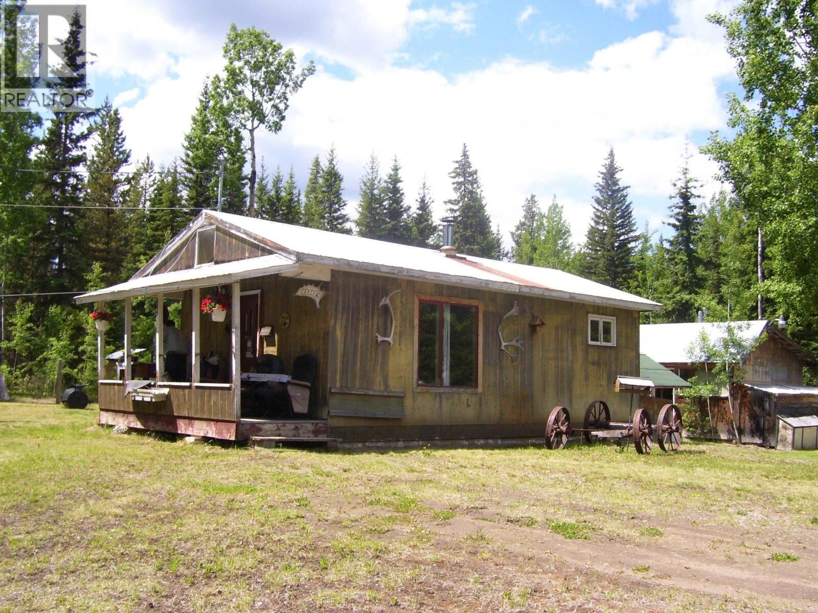 Property Photo: 568 Yetta Road BC V2J 3H9