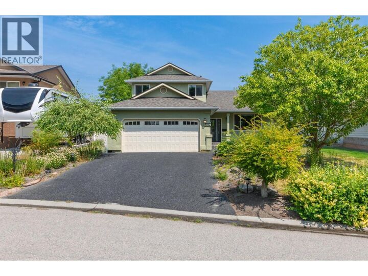 1852 Crossglen Court — photo 1