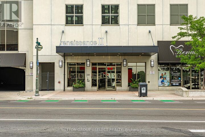Property Photo: 330 Ridout Street North 704 ON N6A 0A7