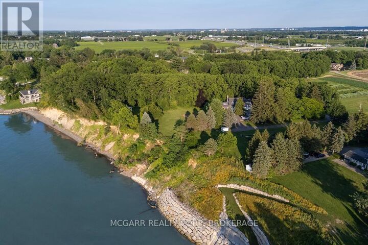 Property Photo:  1258 Lakeshore Road West  ON L2R 6P9 