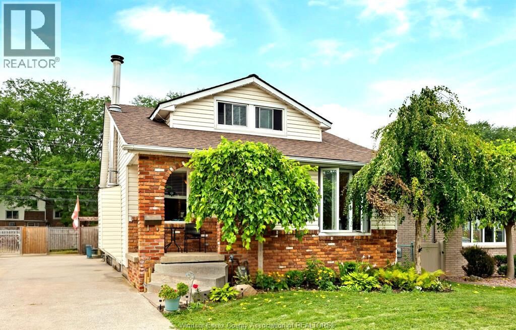 Property Photo:  1657 Westminster Boulevard  ON N8T 1X2 