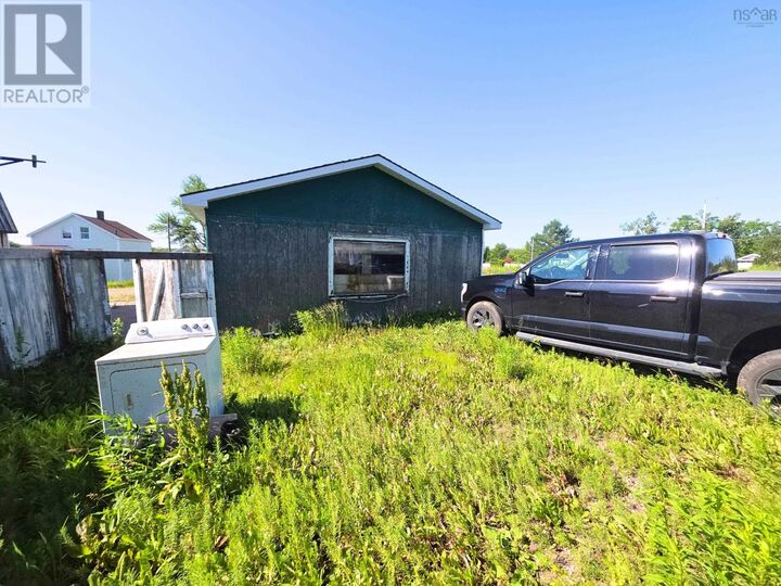 Property Photo: 204 Mansfield Street NS B1A 3N8