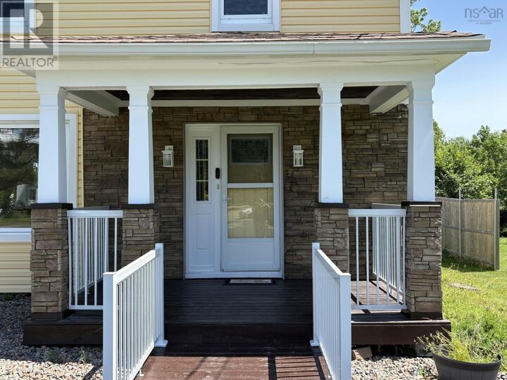 Property Photo:  1637 North Main Street  NS B0K 2A0 